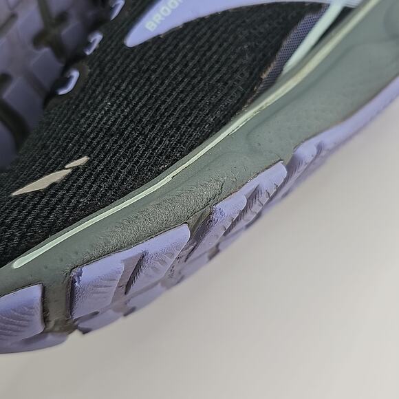 Brooks Ghost 15 Black Lilac Womens 6.5 Medium B Running Shoes 1203801B011 - Picture 10 of 12